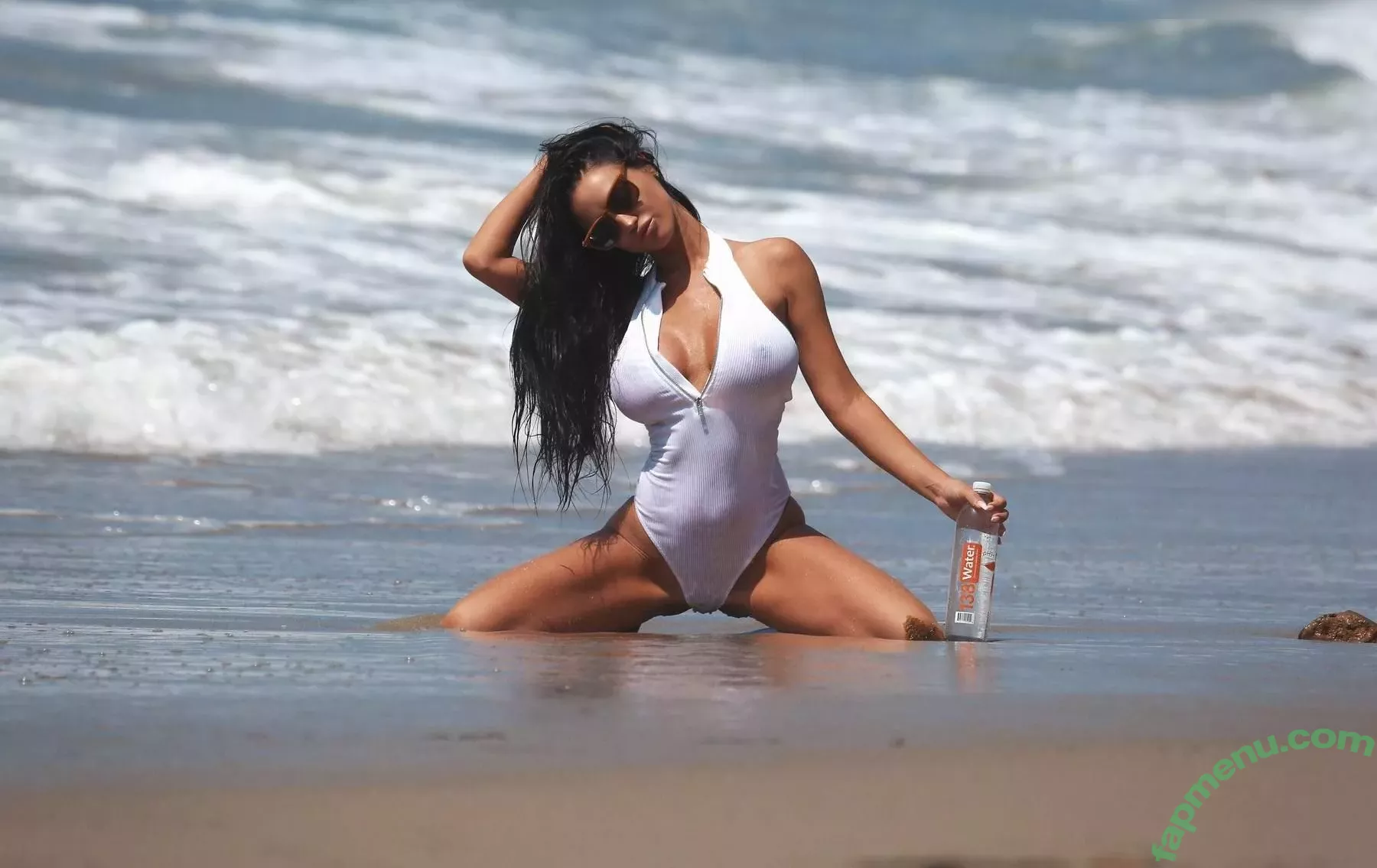 Charlie Riina nude photo #0092 (charlieriina)