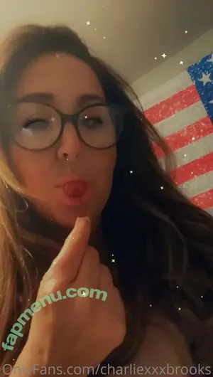 charliexxxbrooks / charlie_brooks_xx nude photo #0008