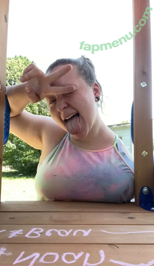 charliiieyrae nude photo #0002 (charliiieyrae)