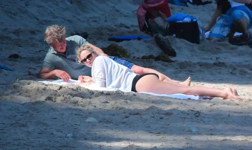 Charlize Theron / CharlizeAfrica nude photo #0015