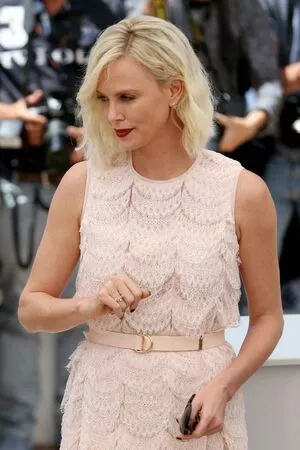 Charlize Theron / CharlizeAfrica nude photo #0159