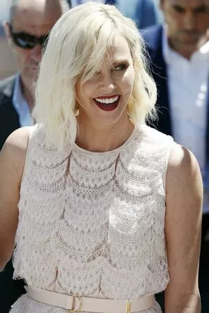 Charlize Theron / CharlizeAfrica nude photo #0165