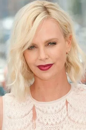 Charlize Theron / CharlizeAfrica nude photo #0191