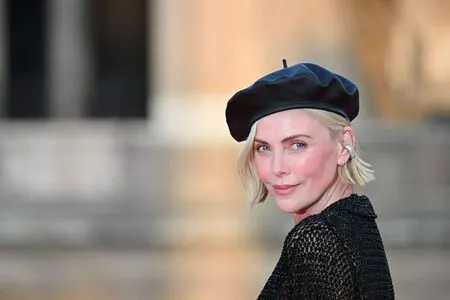 Charlize Theron / CharlizeAfrica nude photo #0257