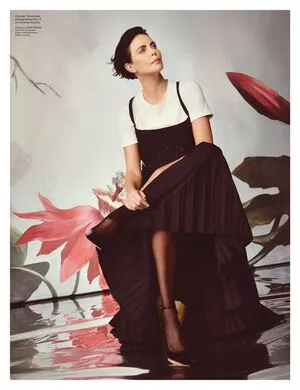 Charlize Theron / CharlizeAfrica nude photo #0283