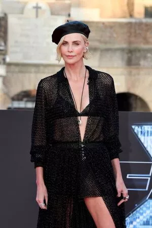 Charlize Theron / CharlizeAfrica nude photo #0298