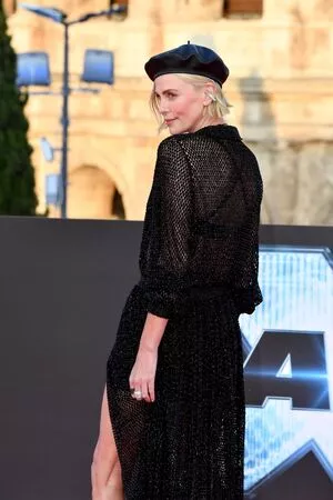 Charlize Theron / CharlizeAfrica nude photo #0303