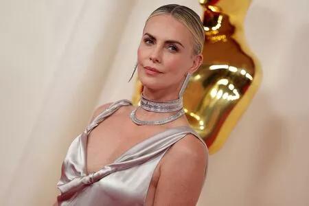 Charlize Theron / CharlizeAfrica nude photo #0434