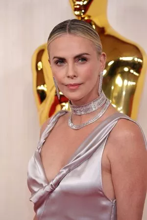 Charlize Theron / CharlizeAfrica nude photo #0441