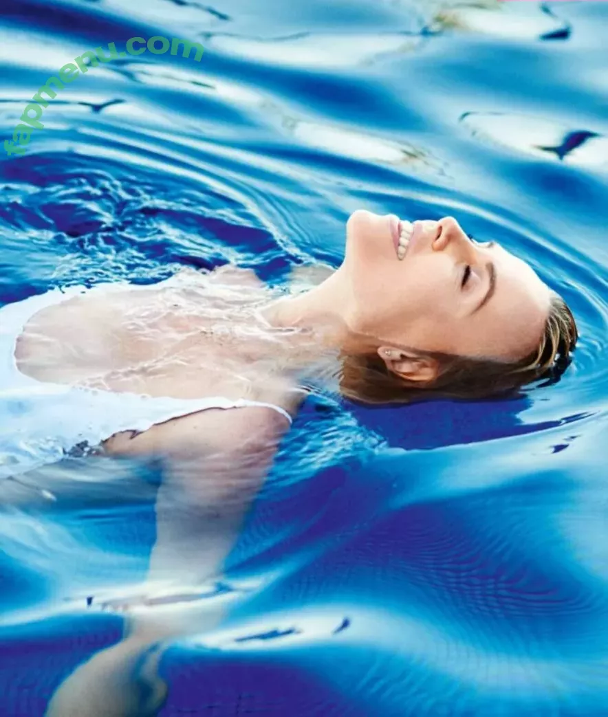 Charlize Theron nude photo #0065 (CharlizeAfrica)