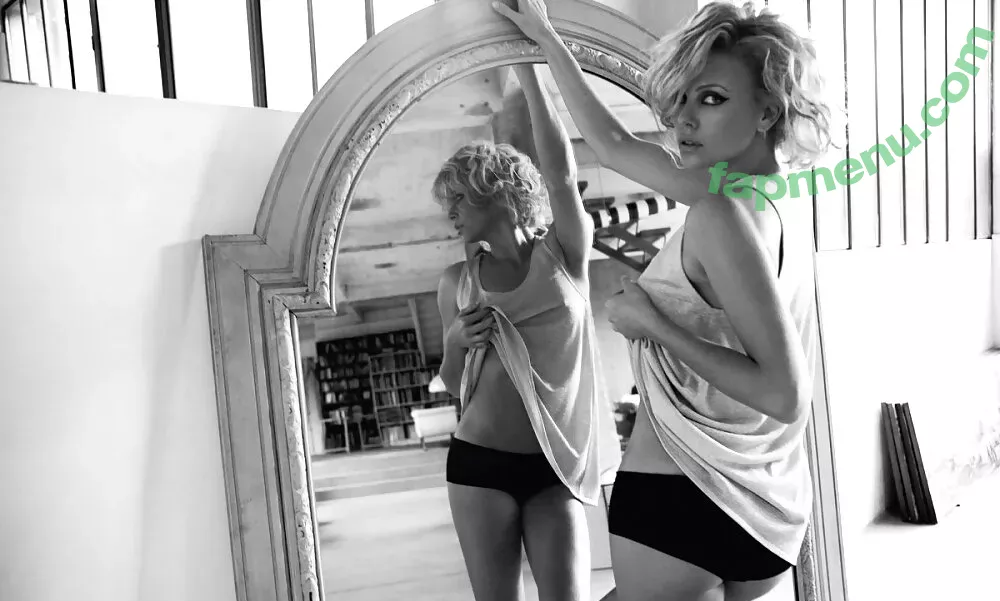 Charlize Theron nude photo #0093 (CharlizeAfrica)