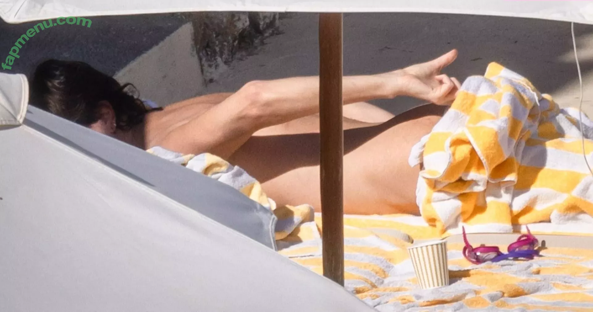 Charlize Theron nude photo #0122 (CharlizeAfrica)