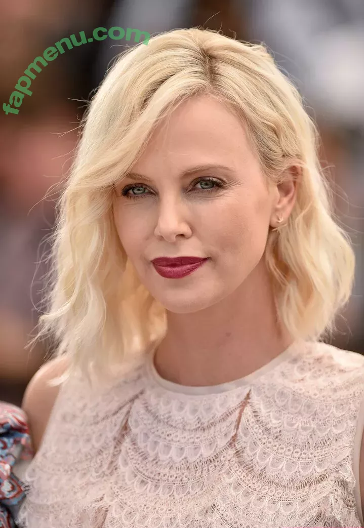 Charlize Theron nude photo #0175 (CharlizeAfrica)