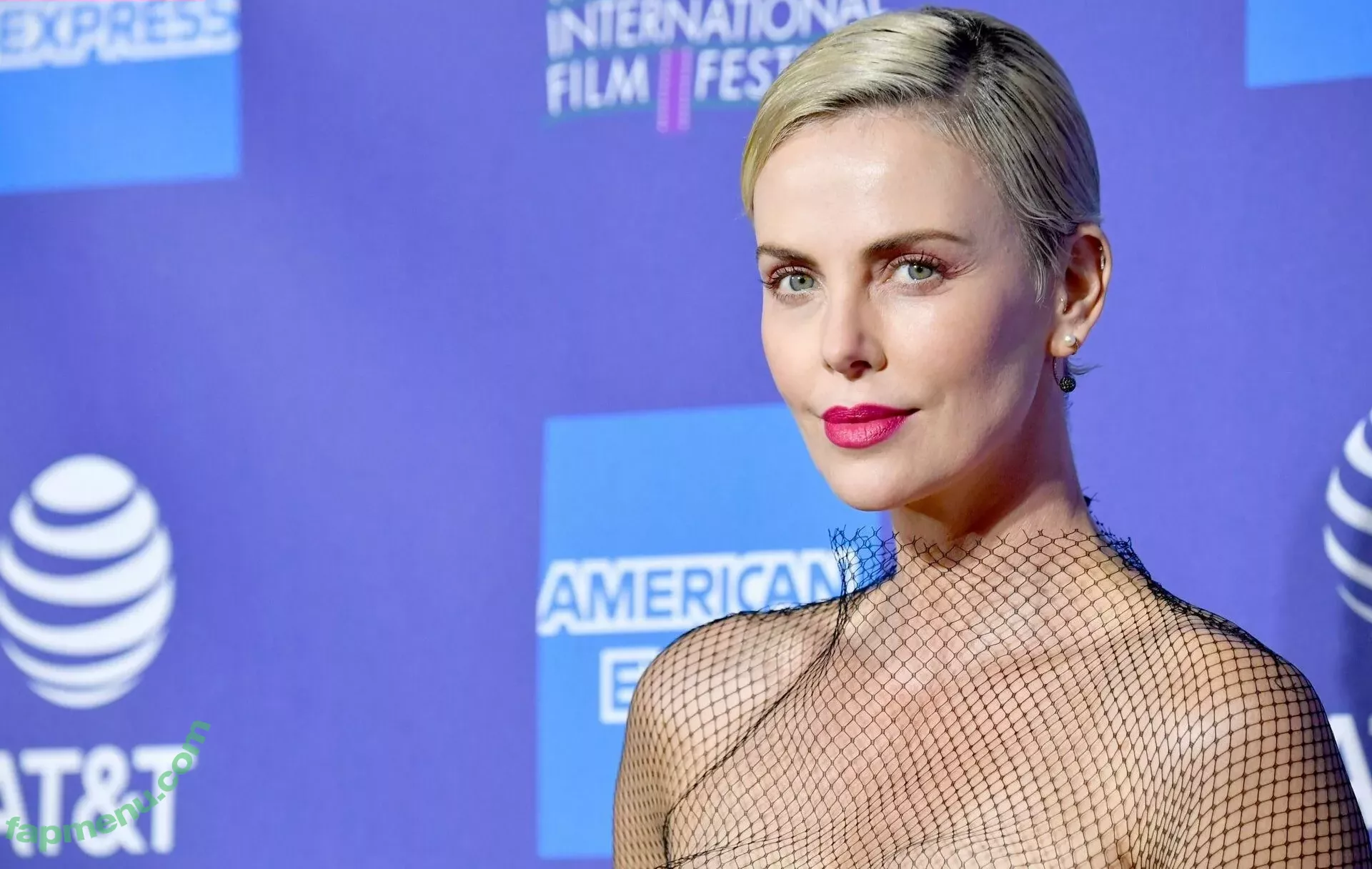 Charlize Theron nude photo #0202 (CharlizeAfrica)