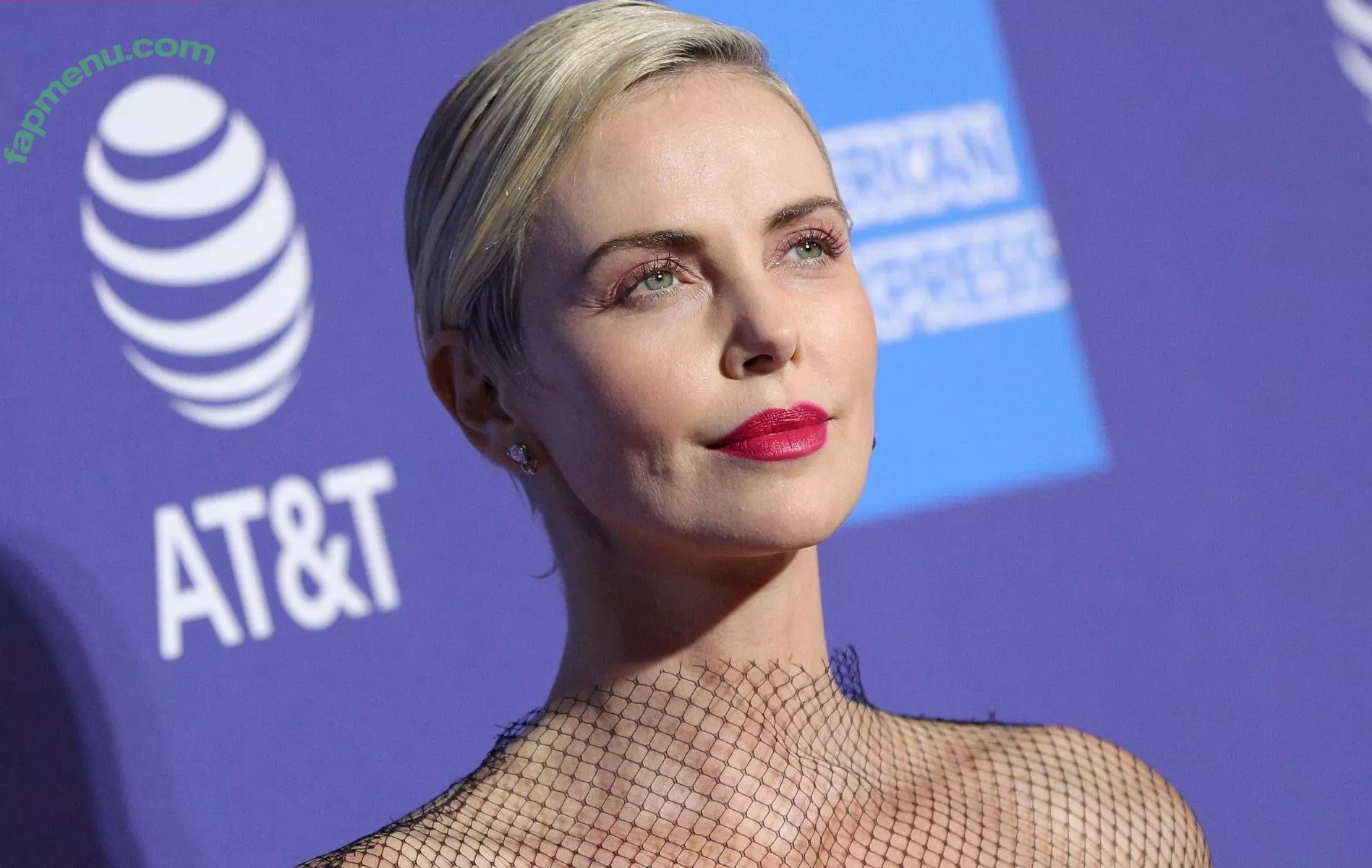 Charlize Theron nude photo #0231 (CharlizeAfrica)