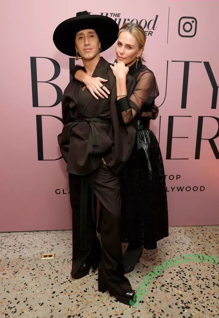 Charlize Theron nude photo #0388 (CharlizeAfrica)