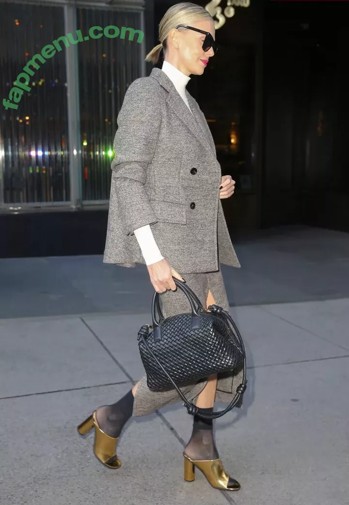 Charlize Theron nude photo #0402 (CharlizeAfrica)