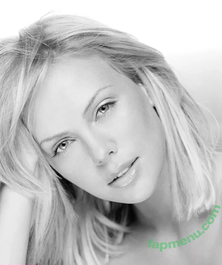Charlize Theron nude photo #0479 (CharlizeAfrica)