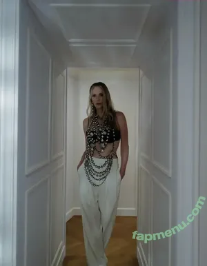 Charlize Theron / CharlizeAfrica nude photo #1087