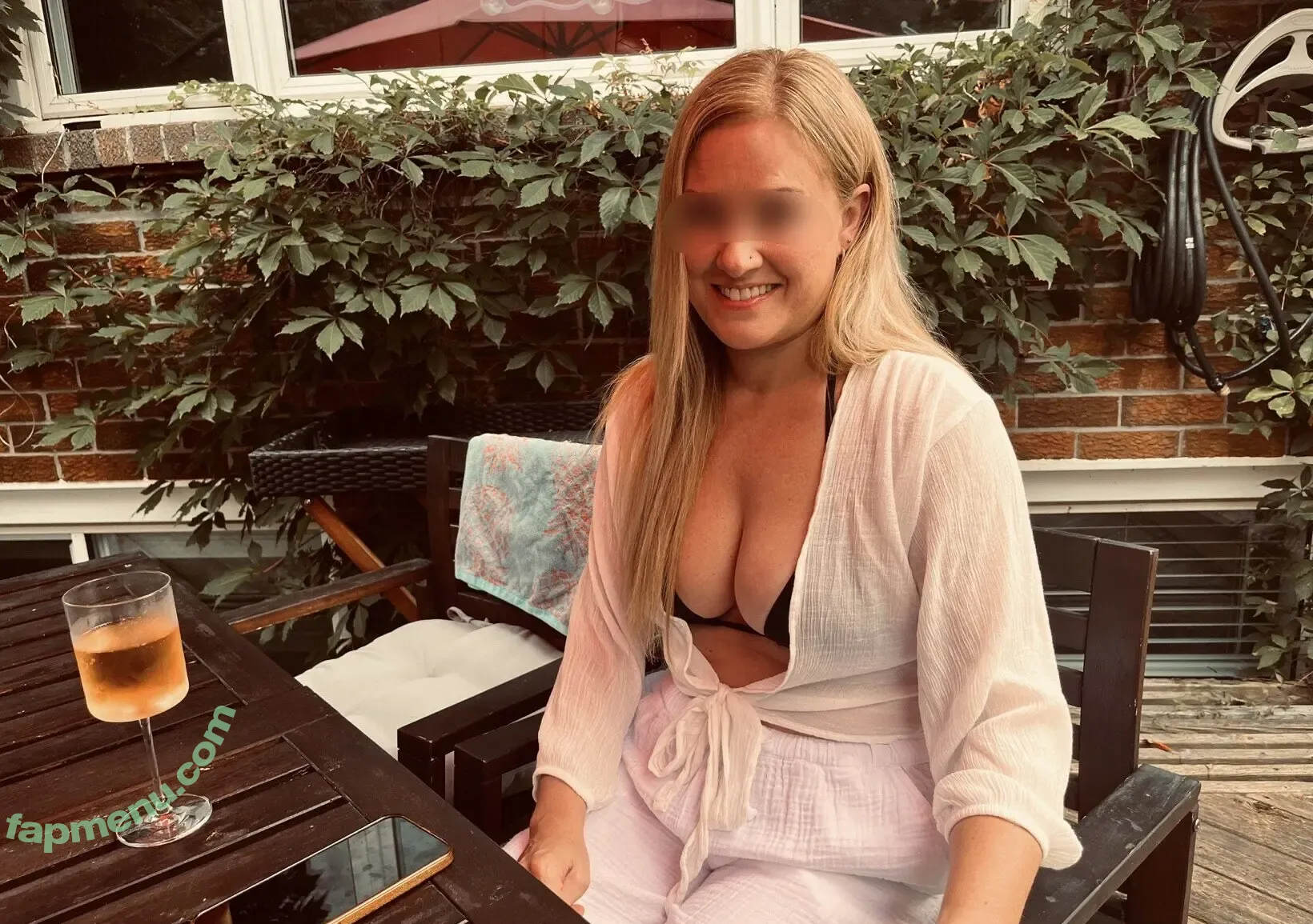 CharlizeFoXXX nude photo #0009 (cdn_hotwife_foxygin_2.0 / u271858293)