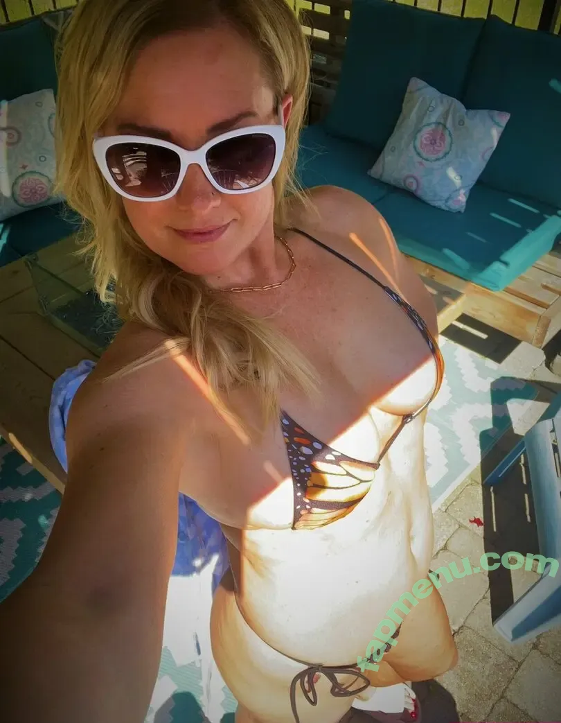 CharlizeFoXXX nude photo #0049 (cdn_hotwife_foxygin_2.0 / u271858293)