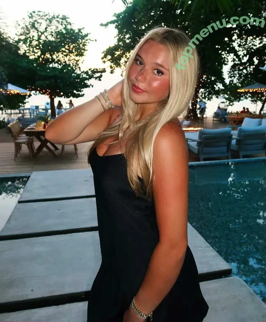 Charlotte Booth nude photo #0041 (charlotte.boothh)