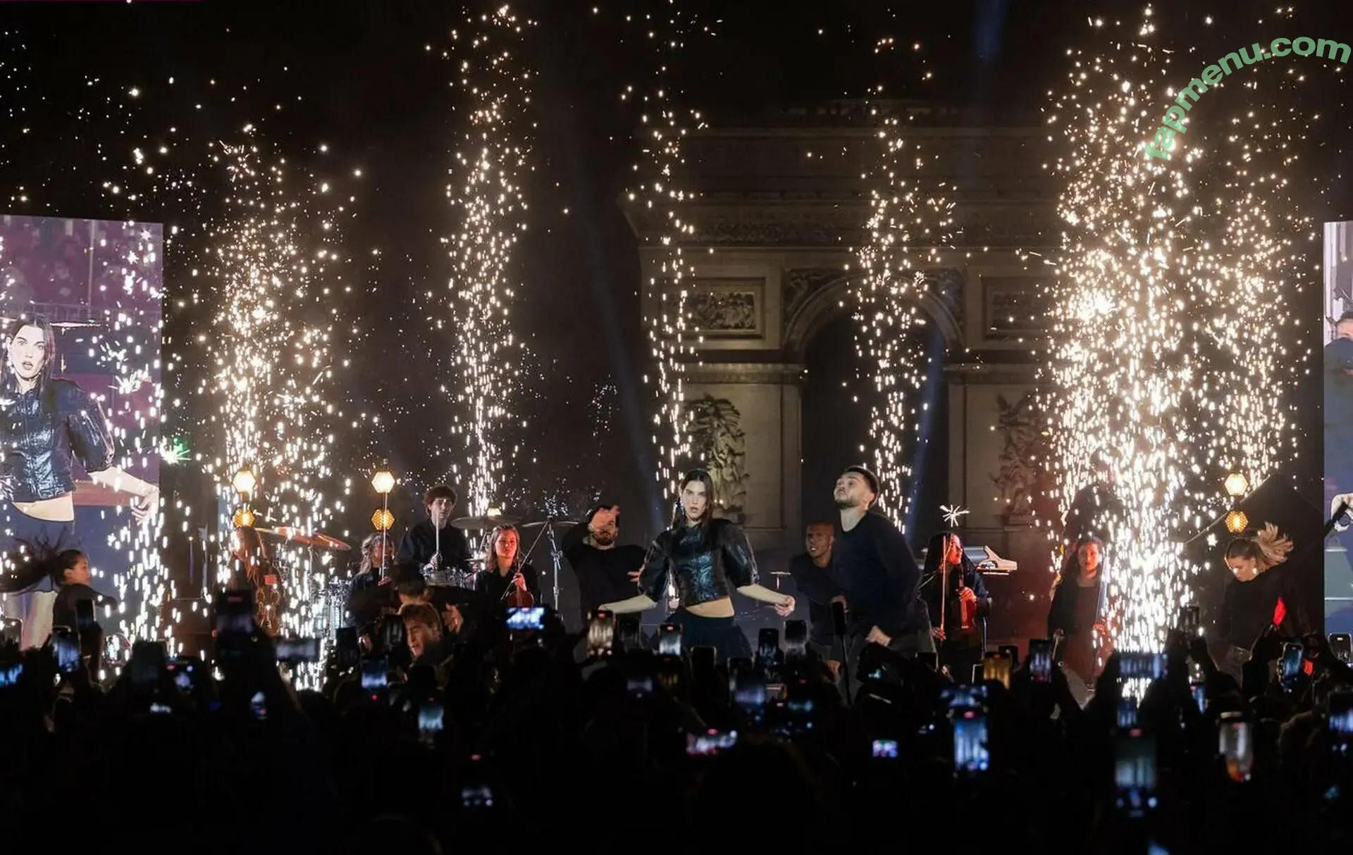 Charlotte Cardin nude photo #0077 (charlottecardin / hello_darling)