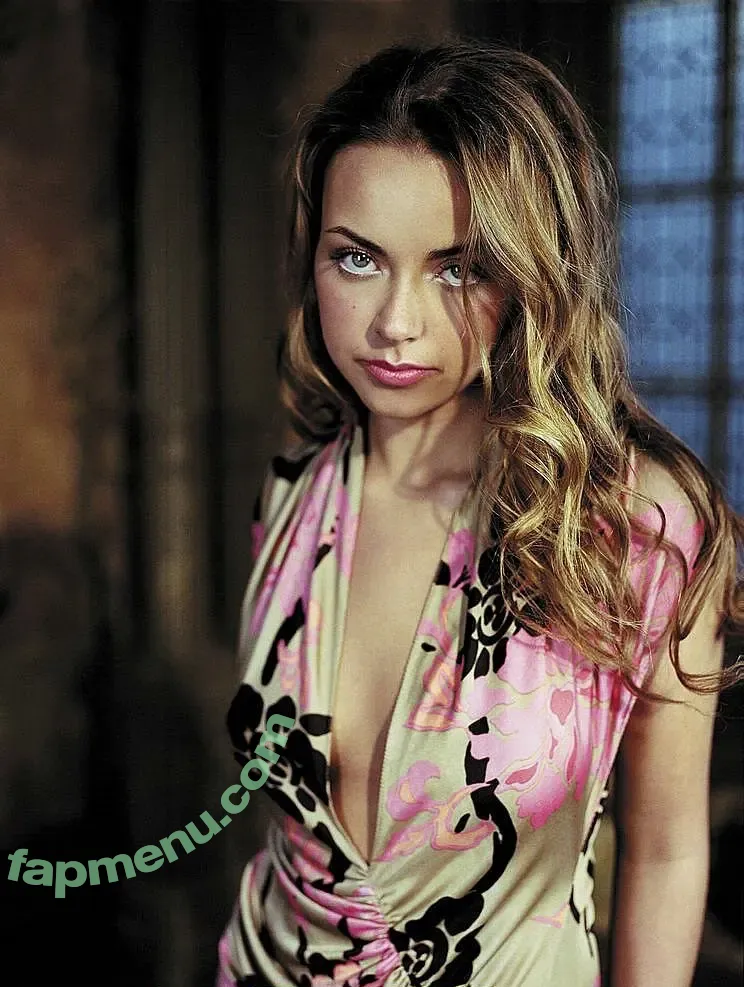 Charlotte Church nude photo #0133 (therealcharlottechurch)