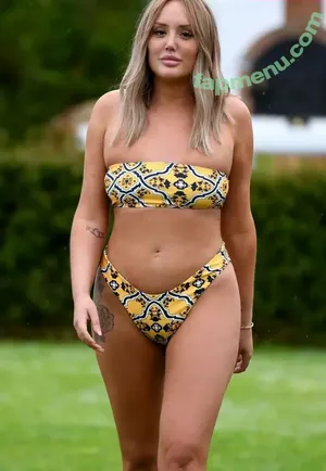 Charlotte Crosby / charlottegshore nude photo #0089