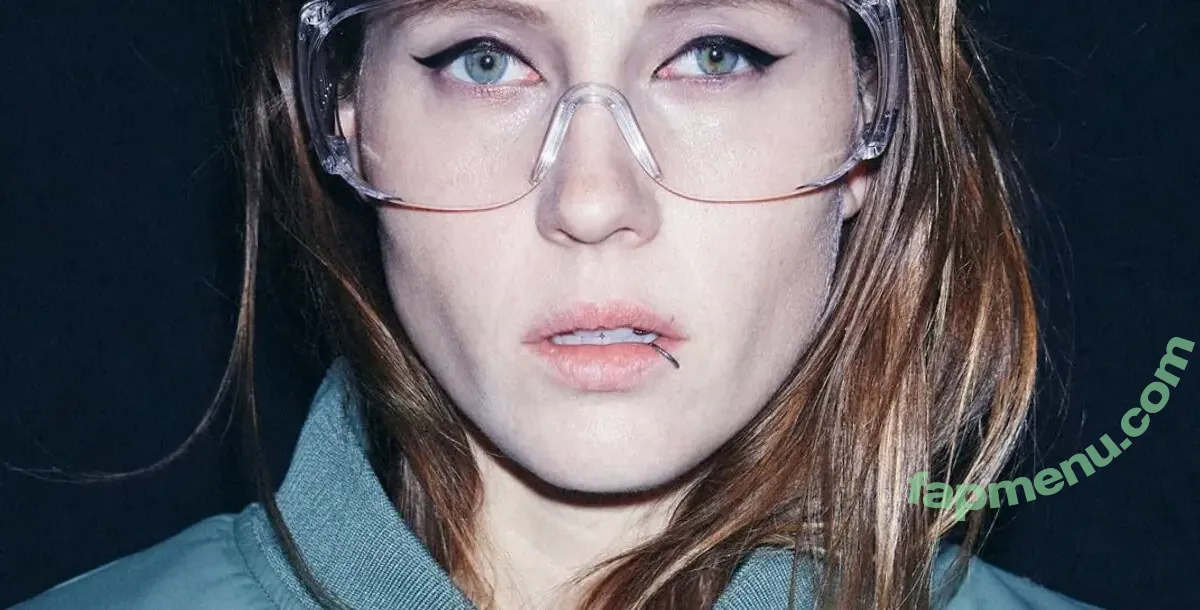 Charlotte De Witte nude photo #0193 (Techno DJ / cdwnation / charlottedewittemusic)