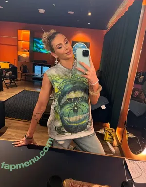 Charlotte Flair / WWE / charlottewwe nude photo #1314