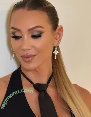 Charlotte Flair / WWE / charlottewwe nude photo #1467