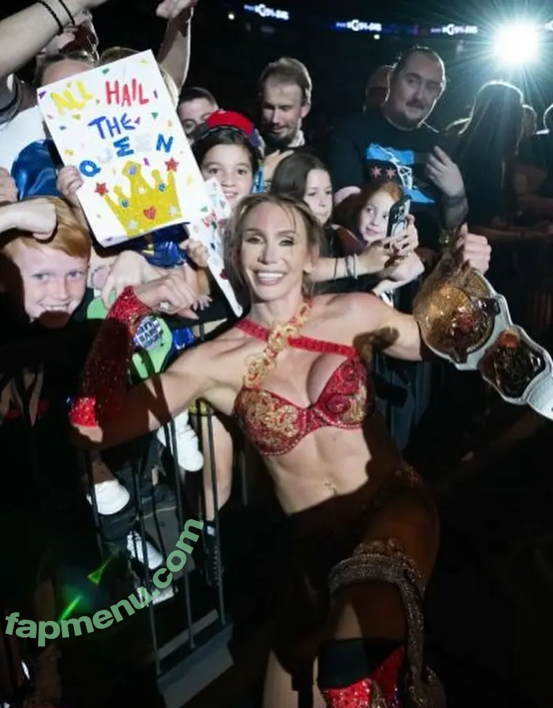 Charlotte Flair nude photo #1309 (WWE / charlottewwe)