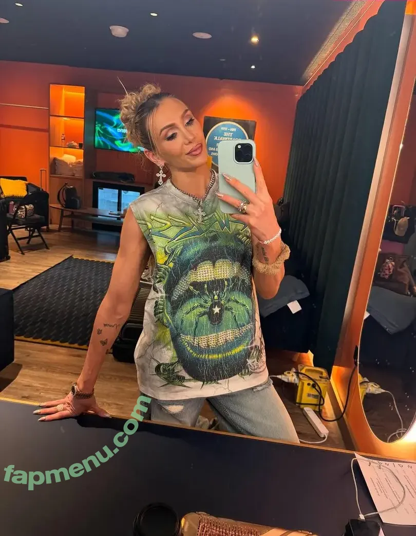 Charlotte Flair nude photo #1314 (WWE / charlottewwe)