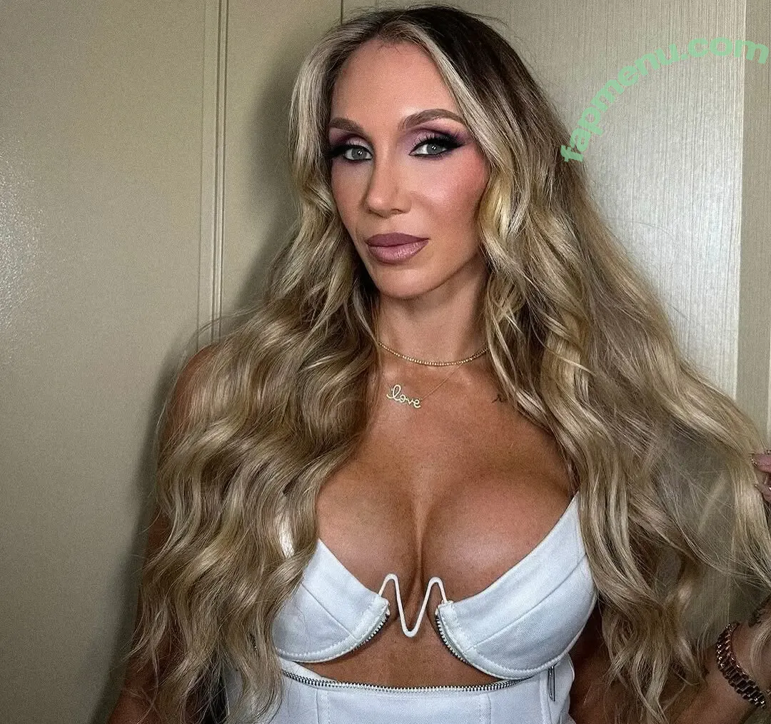 Charlotte Flair nude photo #1316 (WWE / charlottewwe)
