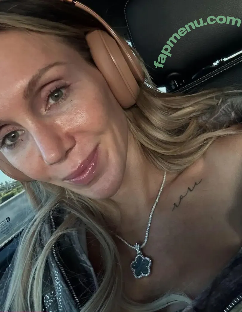 Charlotte Flair nude photo #1463 (WWE / charlottewwe)