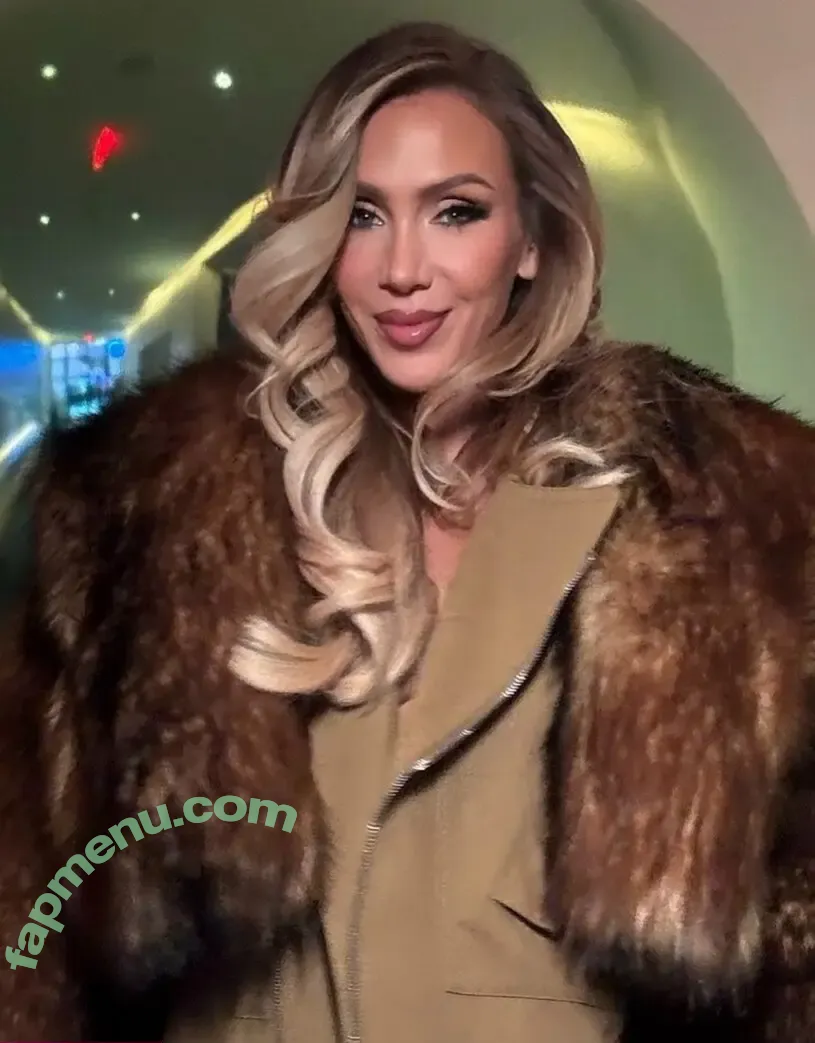 Charlotte Flair nude photo #1525 (WWE / charlottewwe)