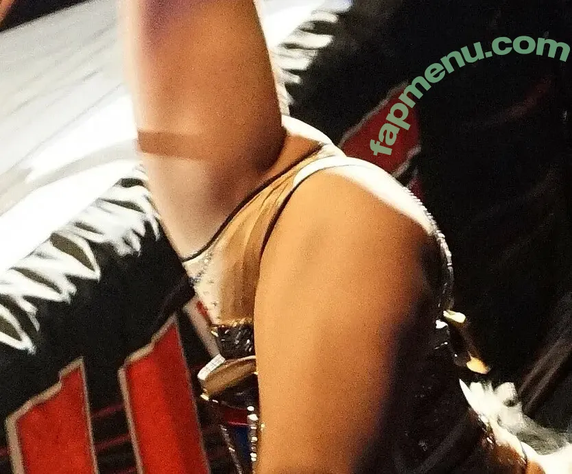 Charlotte Flair nude photo #1542 (WWE / charlottewwe)
