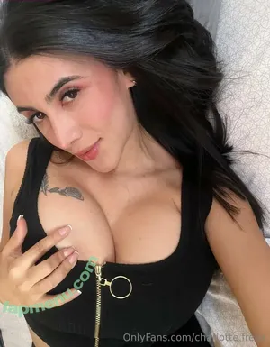 charlotte.freex / charlotteslawrence nude photo #0007