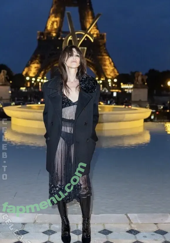 Charlotte Gainsbourg nude photo #0208 (cgainsbourg / charlottegainsbourg)