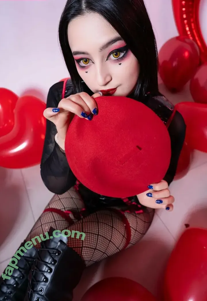 charlotte_germanotta_ nude photo #0166 (UhHeyCharlotte)