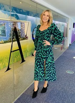 Charlotte Hawkins / CharlotteHawkns / Good Morning Britain / TV Presenter / charlottehawkins1 nude photo #0053