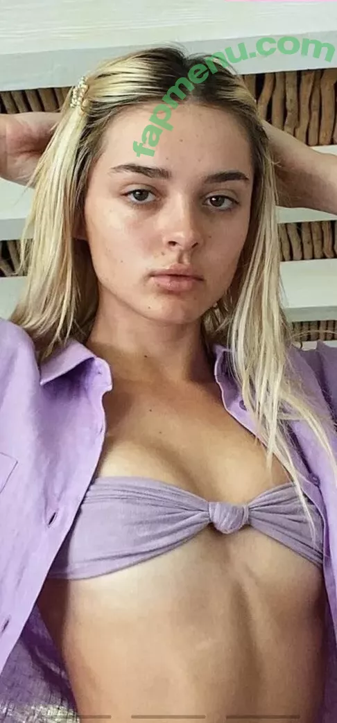 Charlotte Lawrence nude photo #0389 (charlotteslawrence)