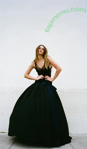 Charlotte Lawrence / charlotteslawrence nude photo #1095