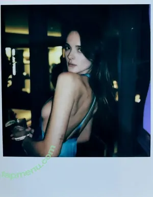 Charlotte Lawrence / charlotteslawrence nude photo #1113