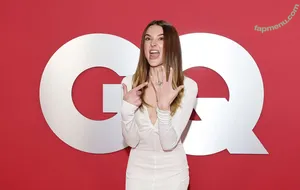 Charlotte Lawrence / charlotteslawrence nude photo #1156