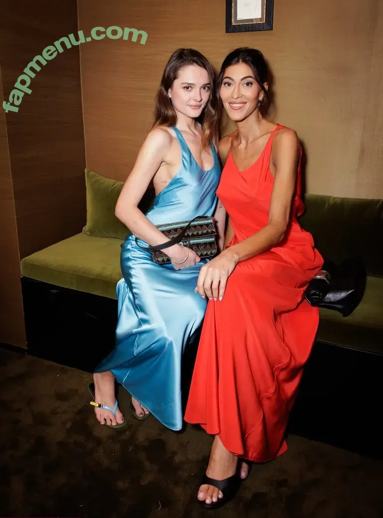 Charlotte Lawrence nude photo #1107 (charlotteslawrence)