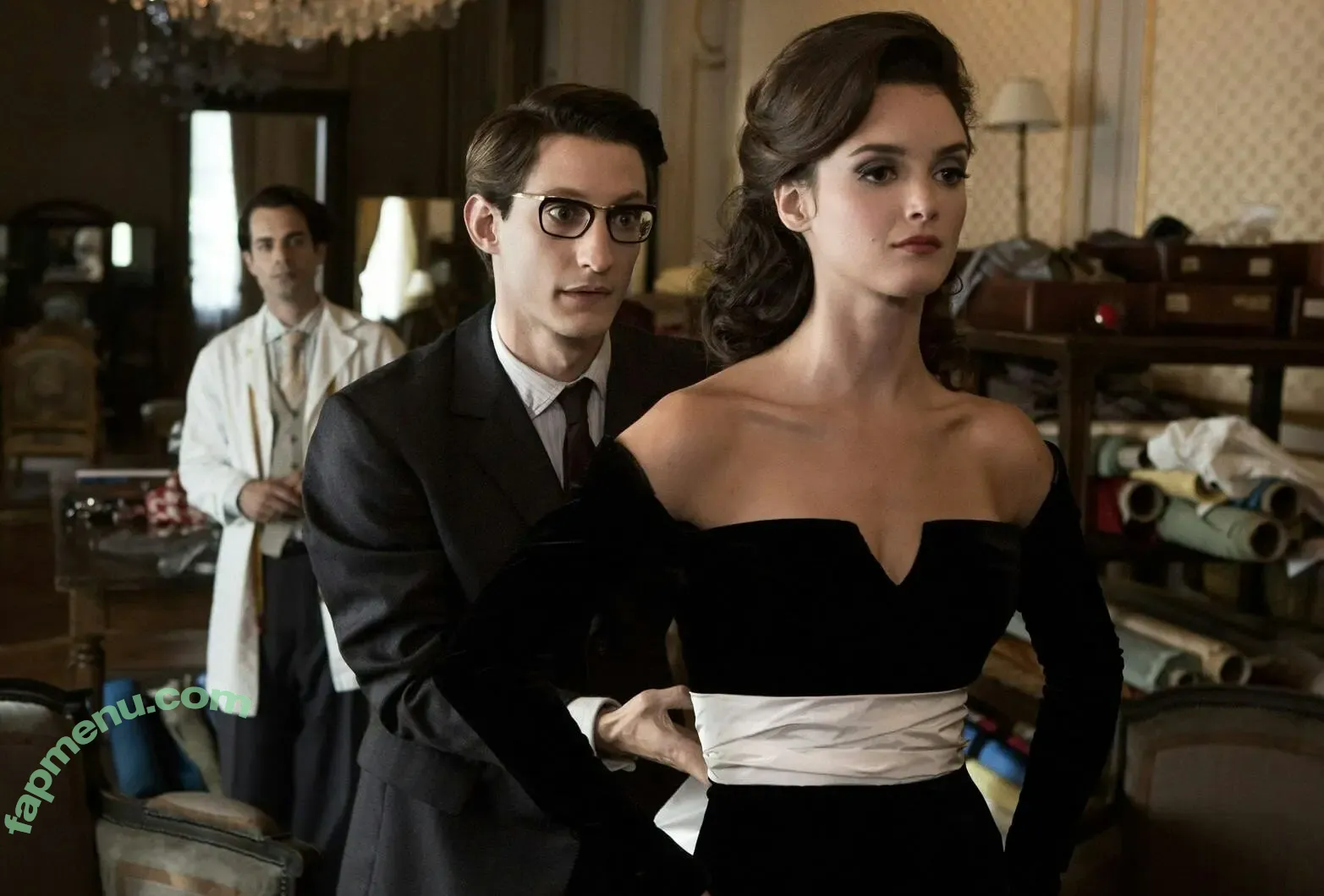 Charlotte Le Bon nude photo #0015 (lebonlebon)