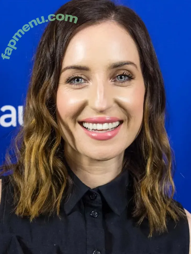 Charlotte Le Bon nude photo #0029 (lebonlebon)