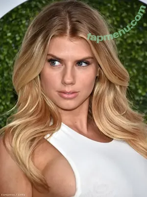 Charlotte McKinney / Char_mck / charlottemckinney / simp chat nude photo #1365